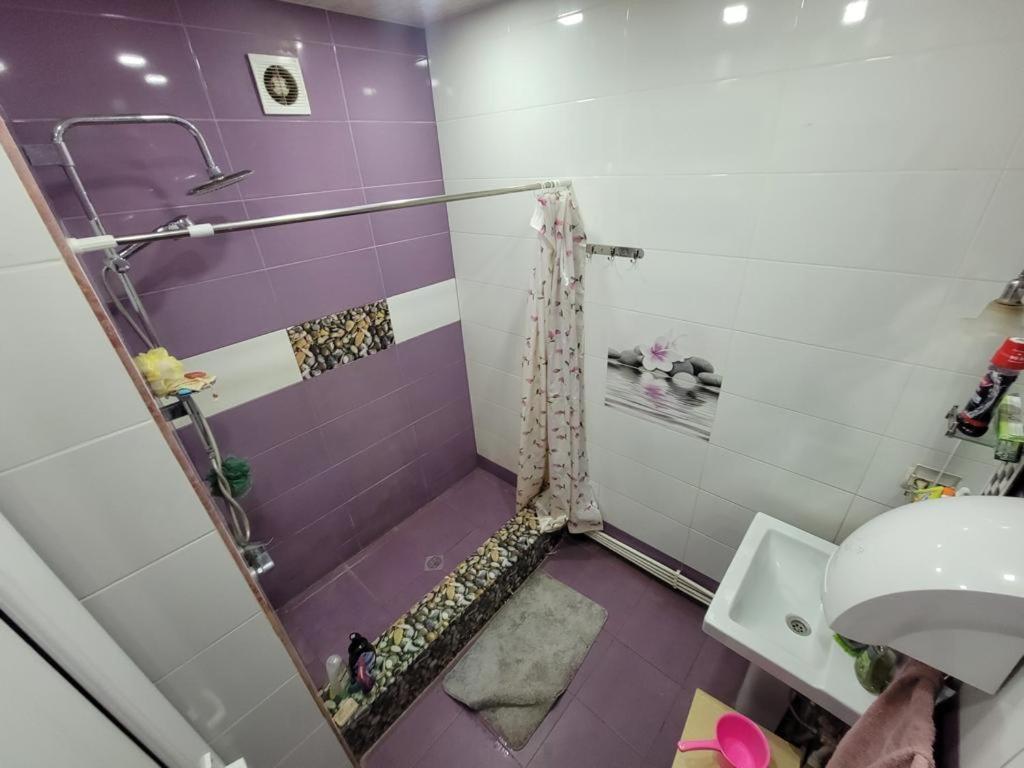 Karson Family Hostel & Guest House Erivan Dış mekan fotoğraf