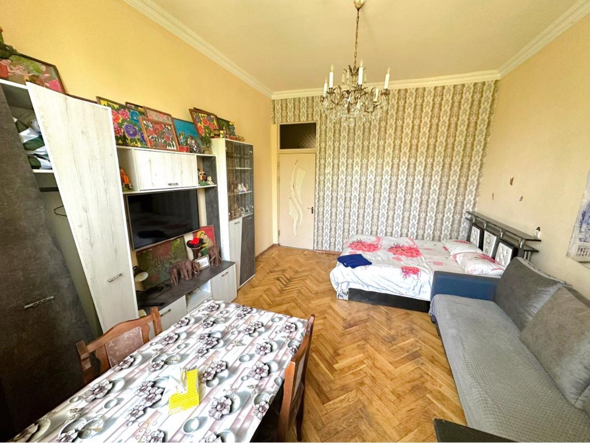 Karson Family Hostel & Guest House Erivan Dış mekan fotoğraf